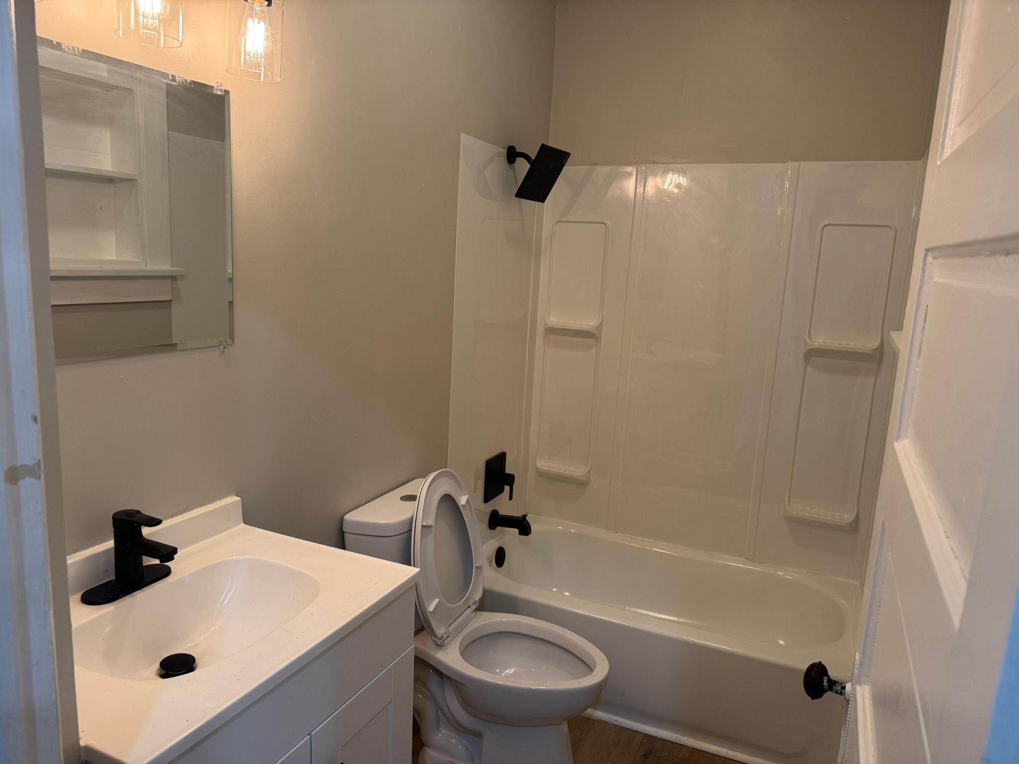 Building Photo - 500 S Douglas Ave