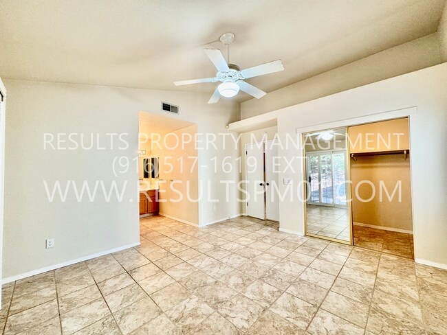 Building Photo - Charming 3-Bedroom Home in Prime Location