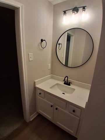 Building Photo - 922 Binbrook Dr