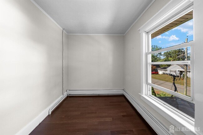 Building Photo - 1237 S 10th St