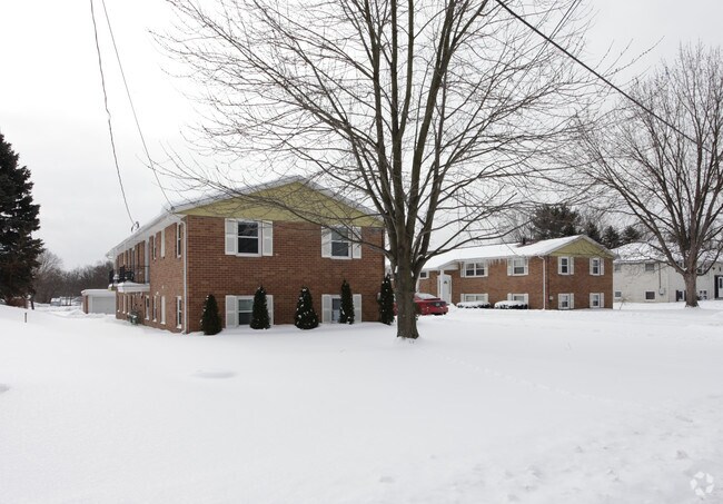 Building Photo - 204-210 Kennedy St