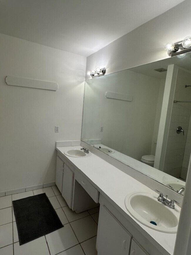 Building Photo - 16700 SW 277th St