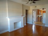 Building Photo - 2-Bed/ 1-Bath Condo for Rent in North Roge...