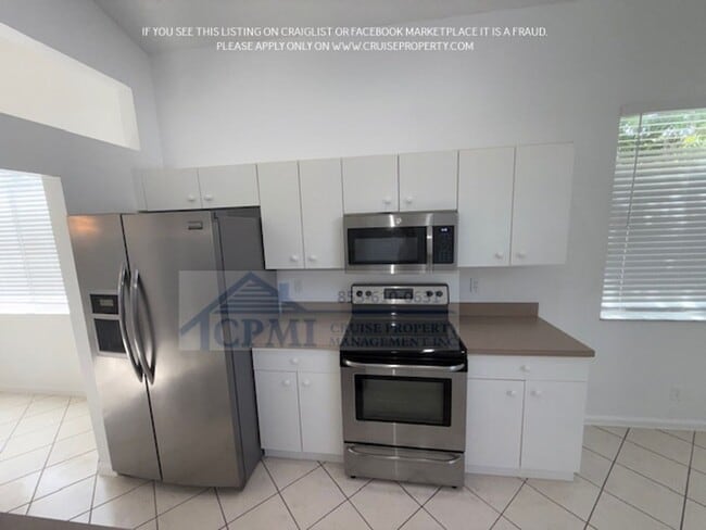 Building Photo - Exceptional Rental Opportunity 3 beds 2 ba...