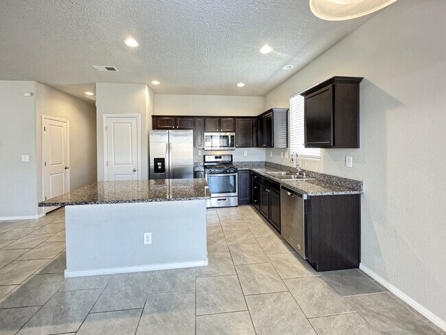 Building Photo - Only 4 years new!