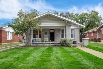 Building Photo - 4826 Pershing Ave
