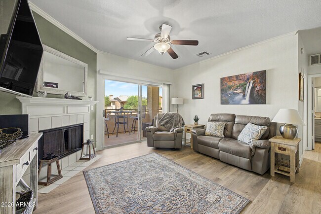 Building Photo - 16013 S Desert Foothills Pkwy