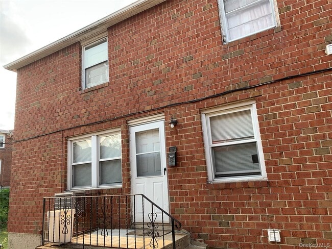 Building Photo - 29-04 204th St