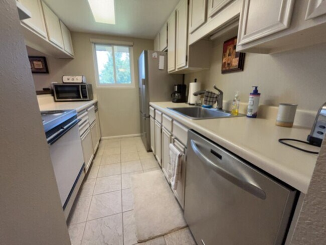 Building Photo - Looking for serenity? This is it! The outs...