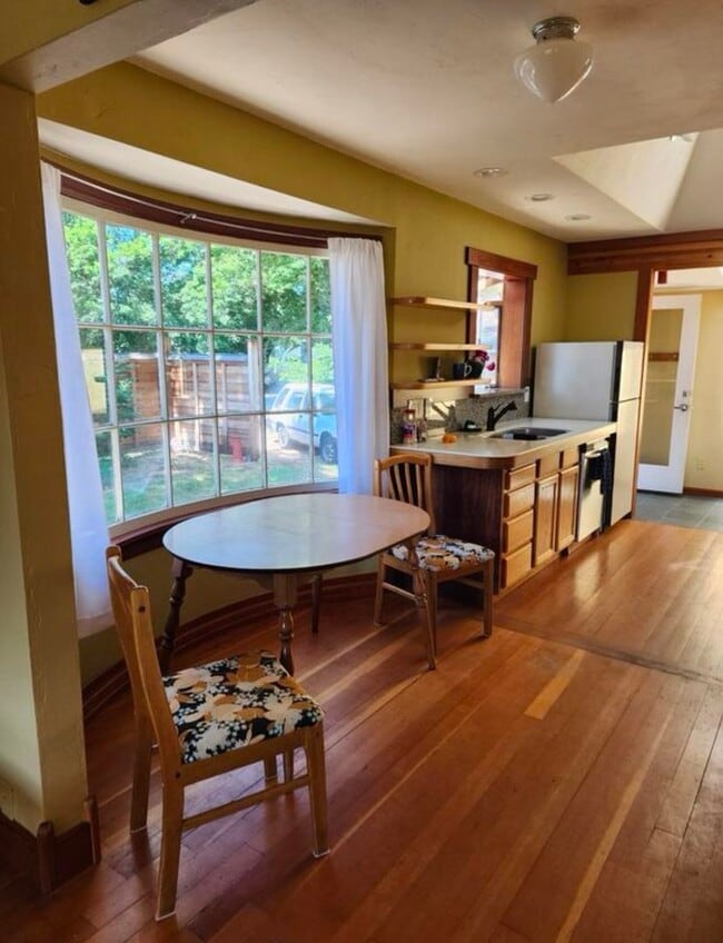 Building Photo - Renovated In-Town Home with Creek & Garage