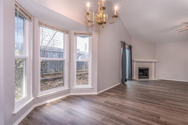 Building Photo - 2911 Forest Creek Dr