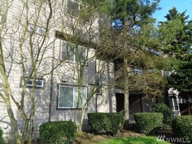 Building Photo - 6055 35th Ave SW #307