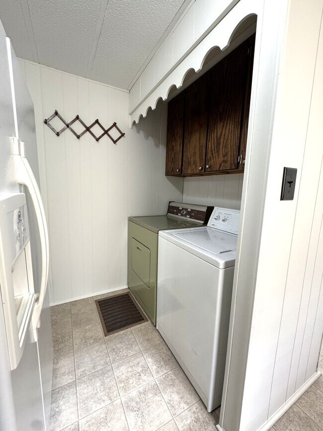 Building Photo - Single Family Manufactured Home- Ready for Move In!