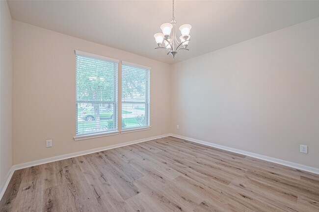 Building Photo - 5506 Casa Martin Dr