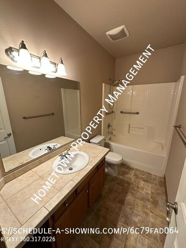 Building Photo - 10139 Terra Valley Street Southeast