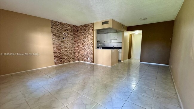 Building Photo - 2901 NW 47th Terrace