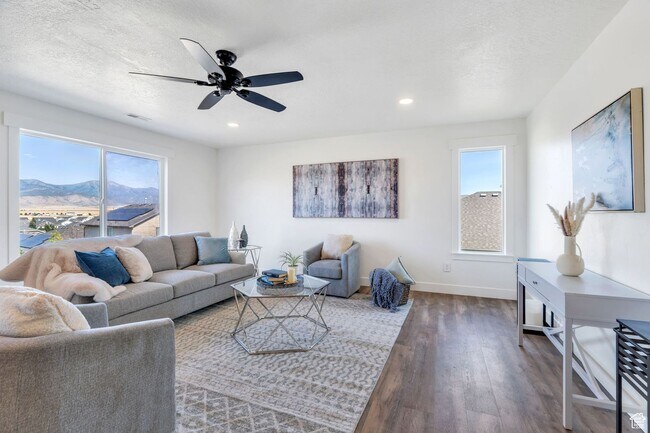 Building Photo - Newer Eagle Mountain Home with 2-Car Garage and Basement Storage