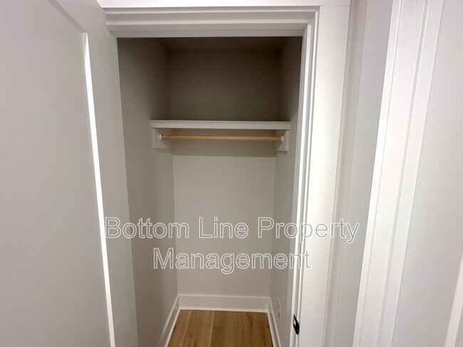 Building Photo - 1352 Briar Creek Rd