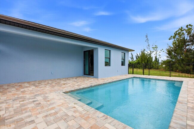 Primary Photo - Brand New Canal-Front Pool Home for Rent, 3/2/2, NE Cape Coral. The Builder Didn't Cut Corners, S...
