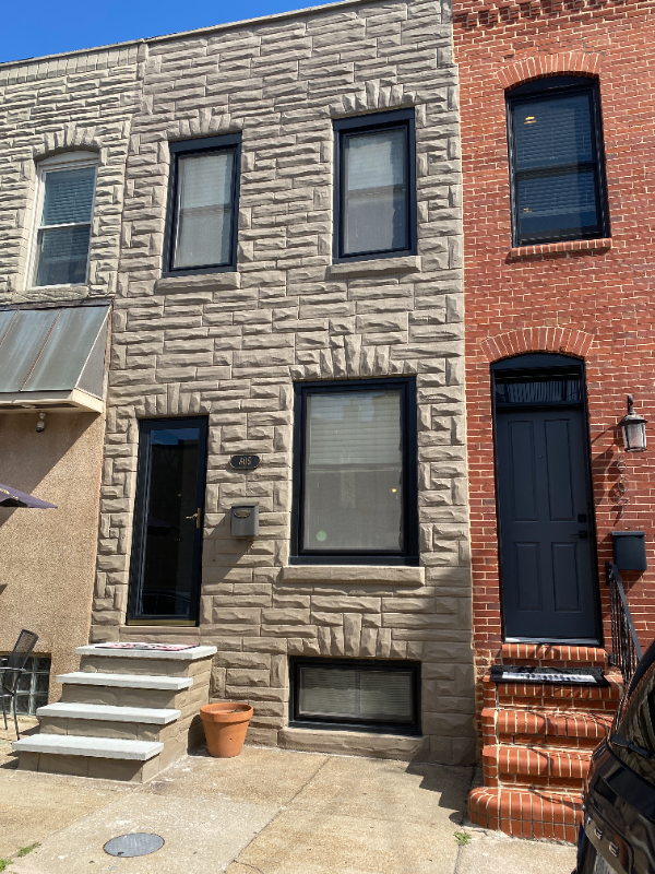 Building Photo - 805 S Decker Ave