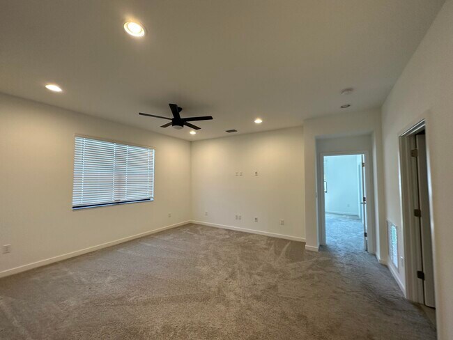 Building Photo - 8792 Antarus Dr