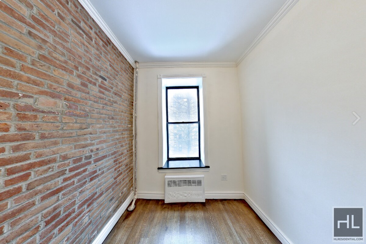 Building Photo - W 51ST ST.