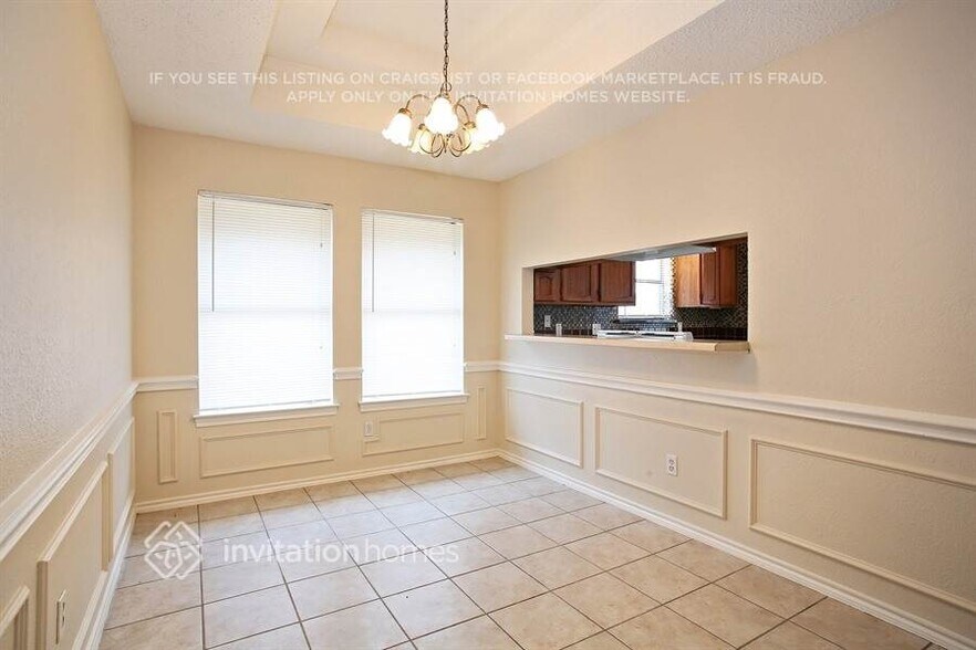 Building Photo - 4817 Creekridge Ln