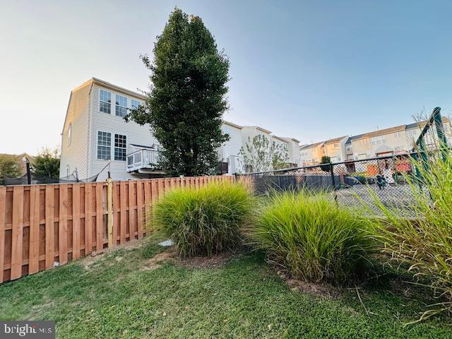 Building Photo - 15811 Bobolink Dr