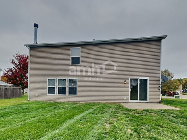 Building Photo - 467 Sedgewick Dr