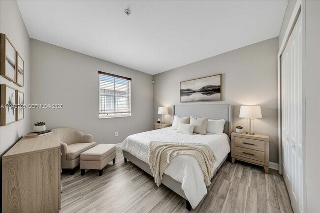 Building Photo - 4341 SW 160th Ave