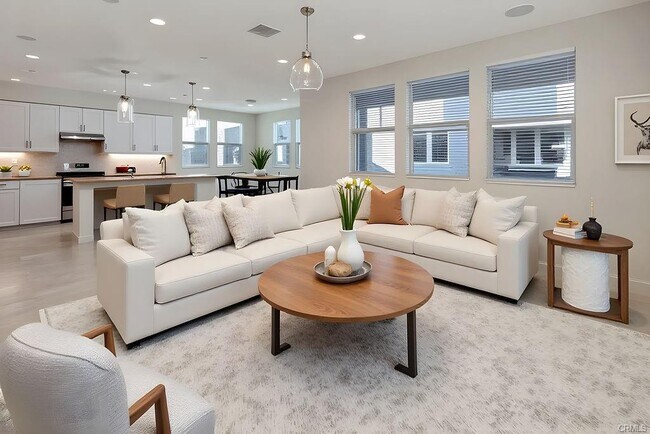 Building Photo - 137 Mirth