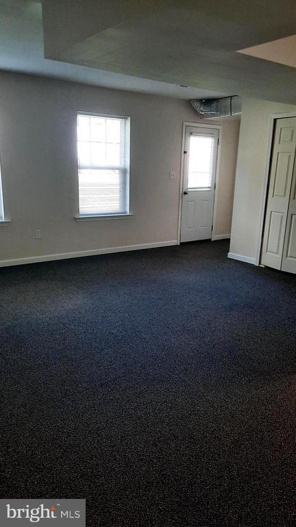 Building Photo - 807 Schooner Ln