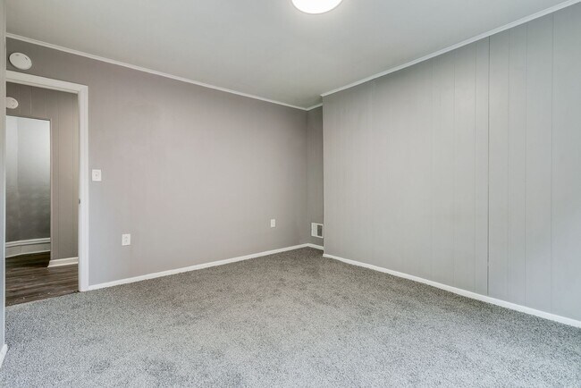 Building Photo - 311 Boggs Ave