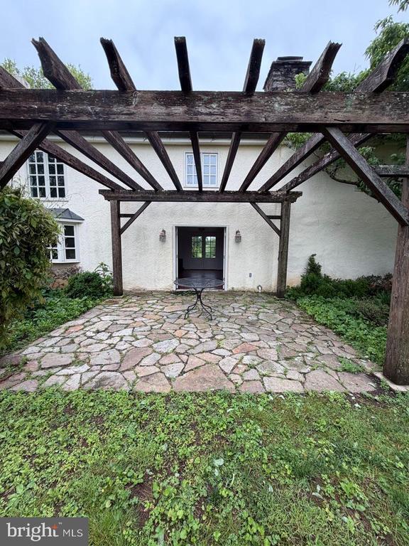 Building Photo - 22637 Willisville Rd