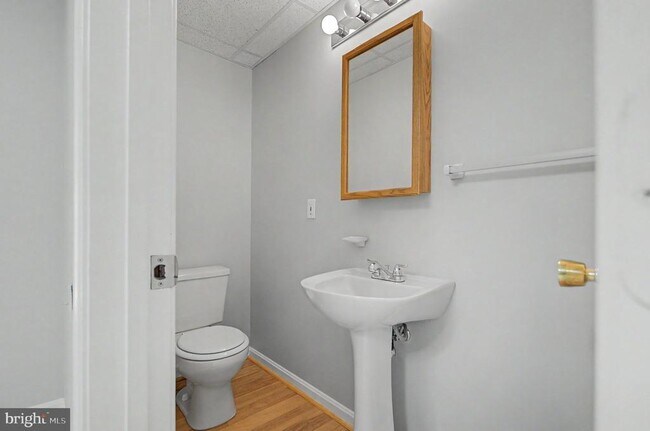 Building Photo - 2615 Point Lookout Cove