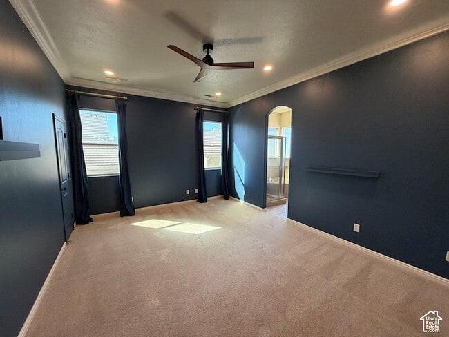 Building Photo - 2596 Hidden Canyon Dr