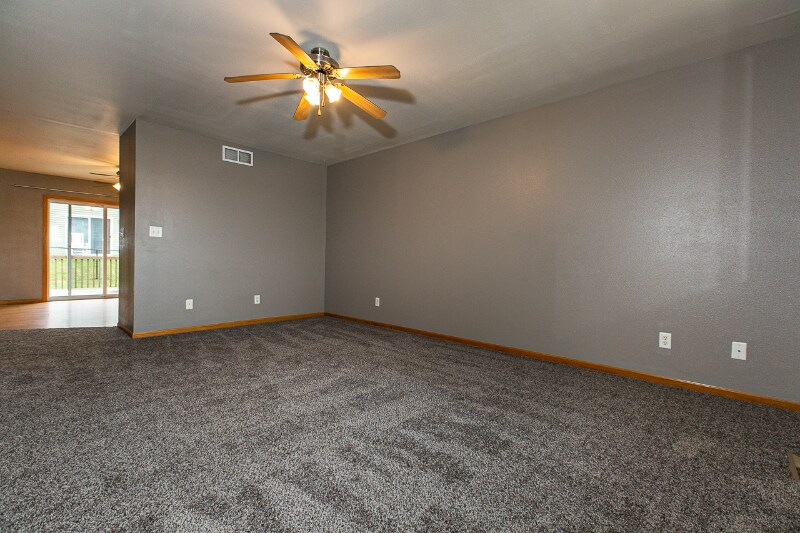 Building Photo - 3061 Stellar Eagle Dr