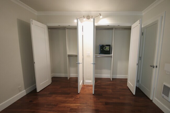 Building Photo - 22626 CA-1
