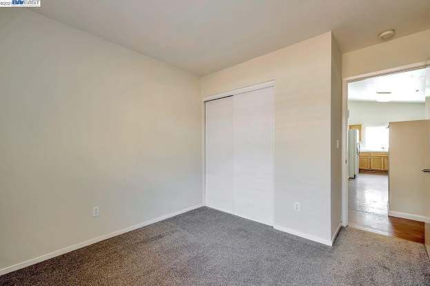 Building Photo - 509 Saddleback Cir