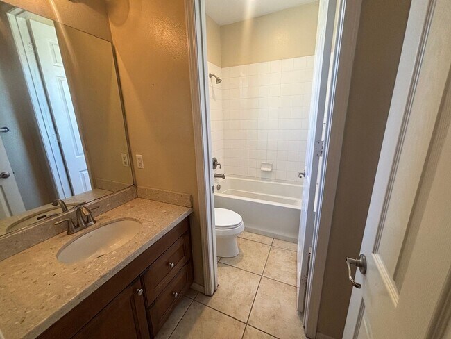 Building Photo - Short Term Lease - Grand 4-Bedroom Home with Entertainer's Yard in Gated River Village!