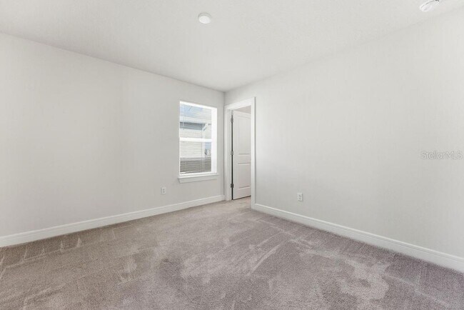 Building Photo - 14037 Kauai Dr