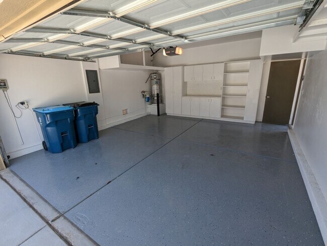 Building Photo - 10957 Napa Ridge Dr