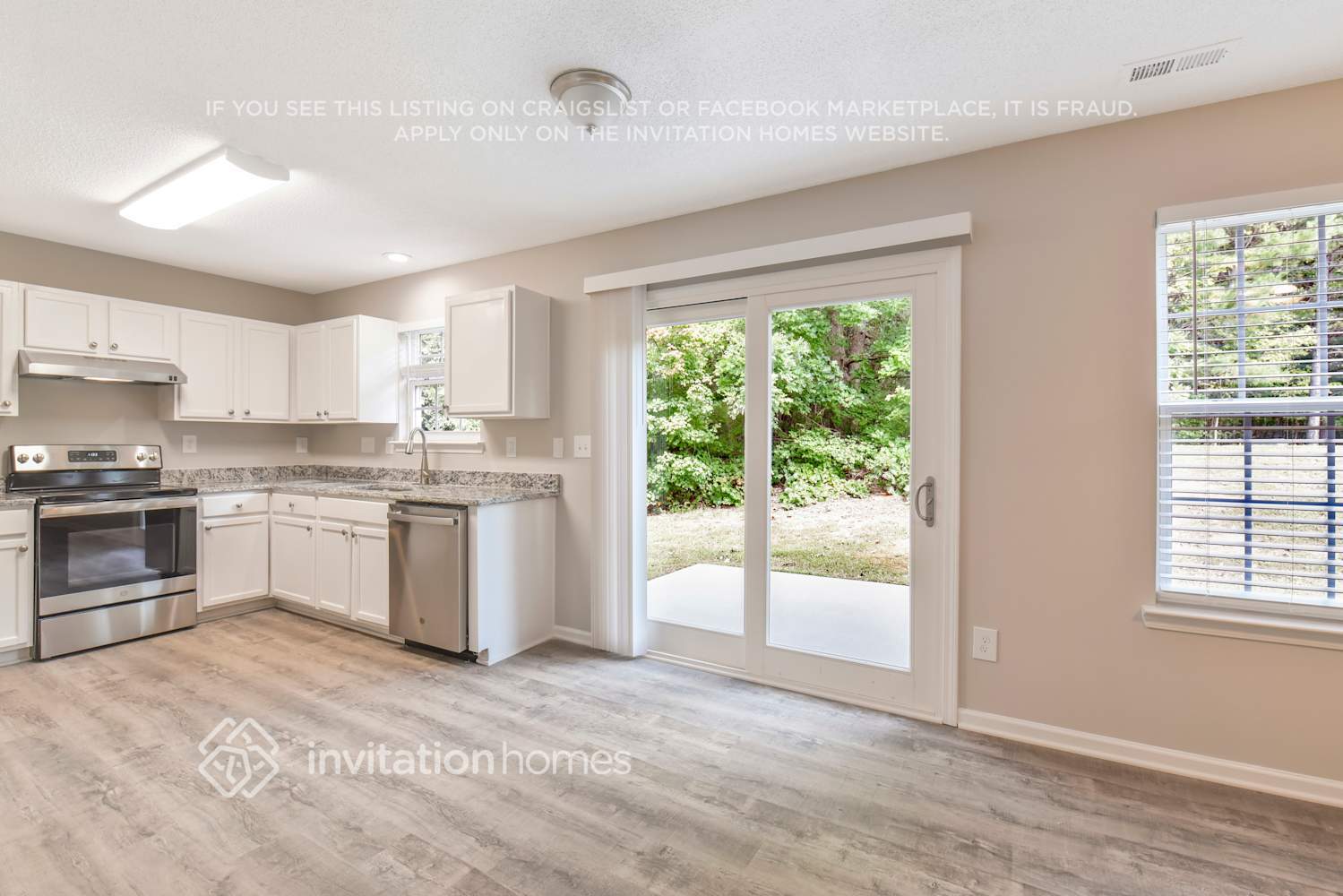 Building Photo - 10324 Covingtonwood Dr