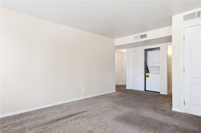 Building Photo - 2111 Jetty Rock Dr