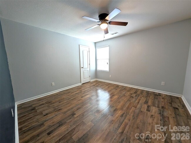 Building Photo - 9223 Avery Meadows Dr