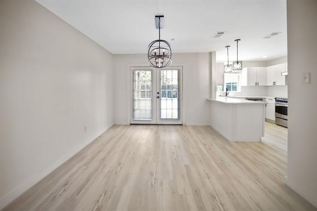 Building Photo - 5206 Vagas Dr
