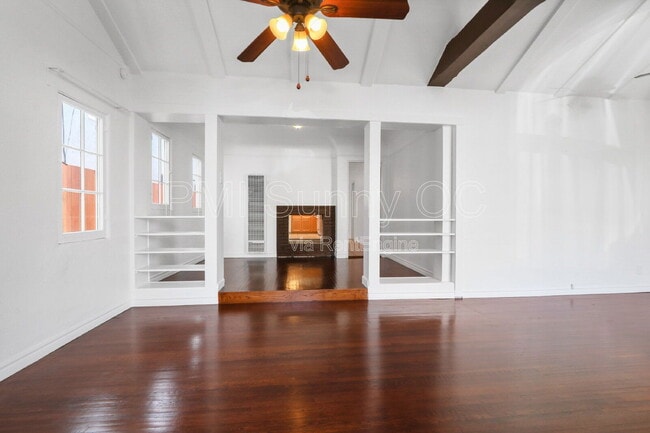 Building Photo - 5768 Campo Walk