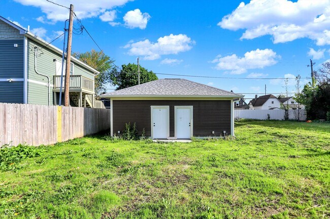 Building Photo - 1622 Prospect St