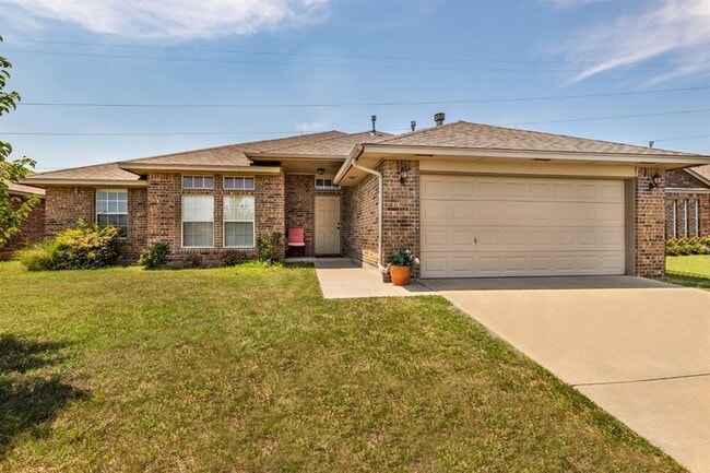 Building Photo - 8205 Hillers Rd