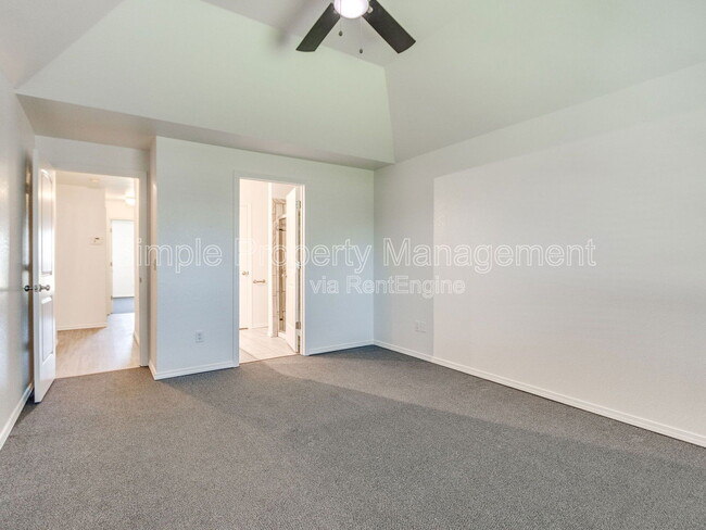 Building Photo - 1603 SW 23rd St